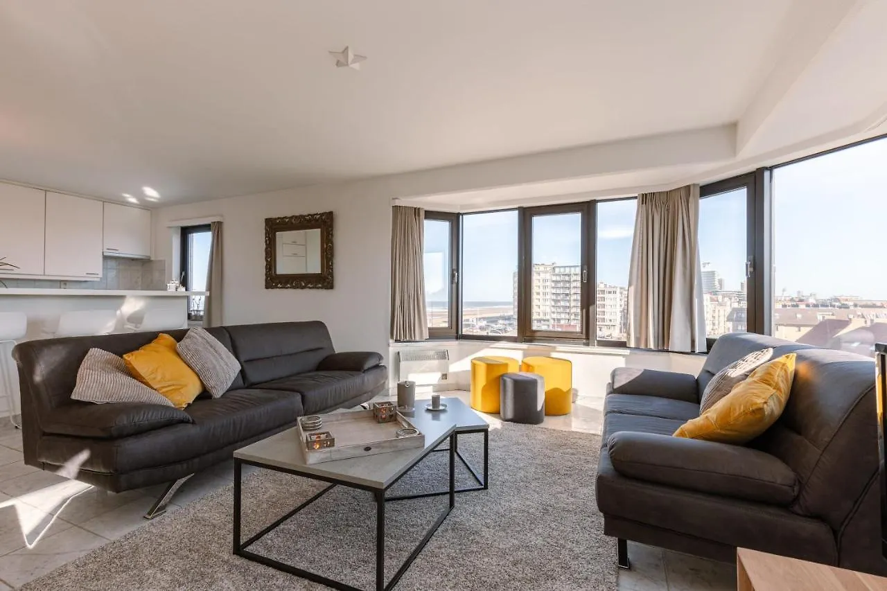 Huswell - Spacious & Modern Sea View Apartment With Garage Ostend Belgium